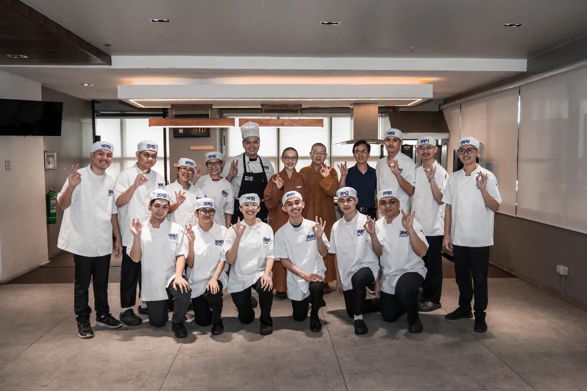 Guang Ming College Culinary Interns Complete Summer Plant-based Cooking Program at Fo Guang Shan